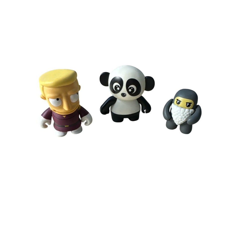 Bundle of 3: Kidrobot Futurama Zapp Brannigan Ninja Town‎ Figure Panda Vinyl Toy